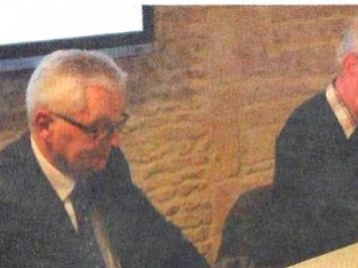 Un livre sur la vieille église en 2019