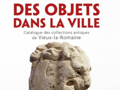 Des objets dans la ville dans la magazine Archéologia...